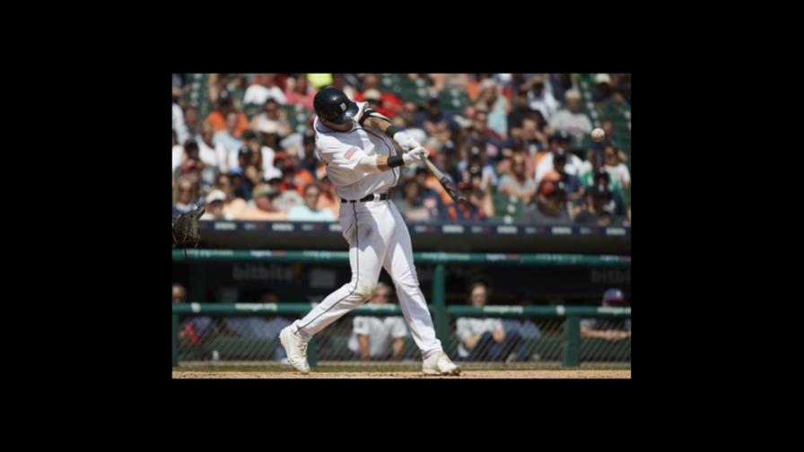 Triple de Nicholas Castellanos da triunfo a Tigres sobre Indios 