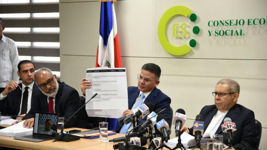 Informe completo de la comisión designada por el Poder Ejecutivo para investigar licitación de Punta Catalina