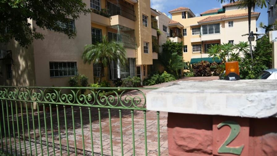 Juez dicta un año de prisión preventiva contra imputado por asesinato de esposos en Gascue