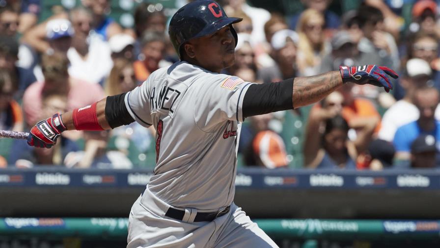 VÍDEO: José Ramírez la sacó dos veces y remolcó cuatro