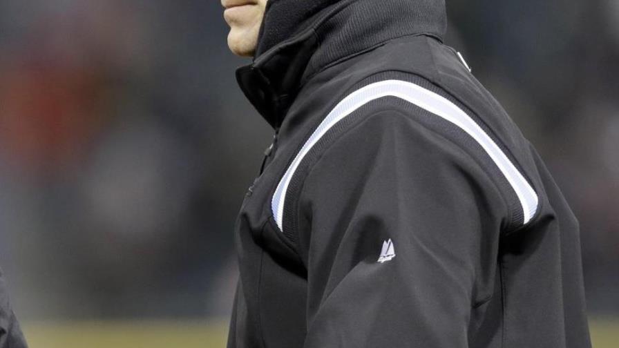 Arbitro hispano demanda a Grandes Ligas por racismo