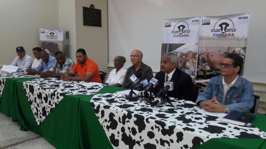 Inician ejecución de instalaciones demostrativas en fincas ganaderas Inician ejecución de instalaciones demostrativas en fincas ganaderas