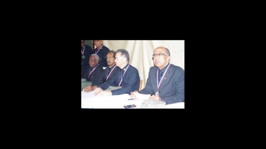 Califican de acto vandálico la mancha con pintura negra a tarja de constitucionalistas