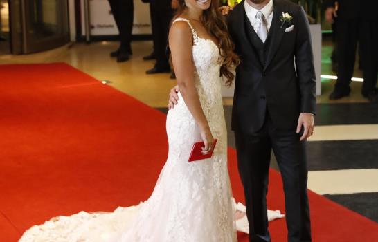 Lionel Messi se queda en el Barcelona hasta el 2021