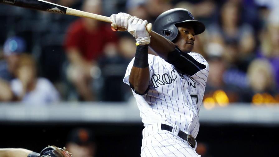 Los Rojos apalean a los Rockies con gran jornada de Homer Bailey