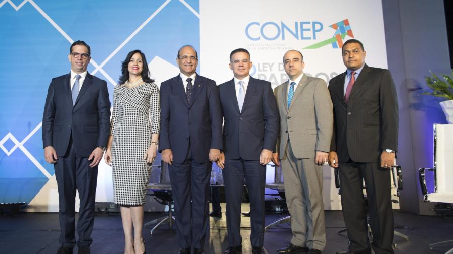 Castaños Guzmán plantea que contratistas no den fondos en las campañas 