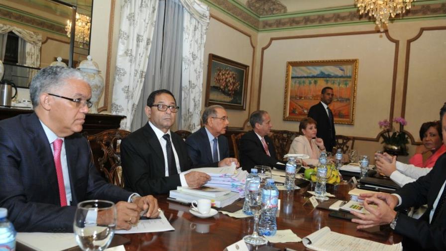 Preseleccionan 85 candidatos a la SCJ y TSE