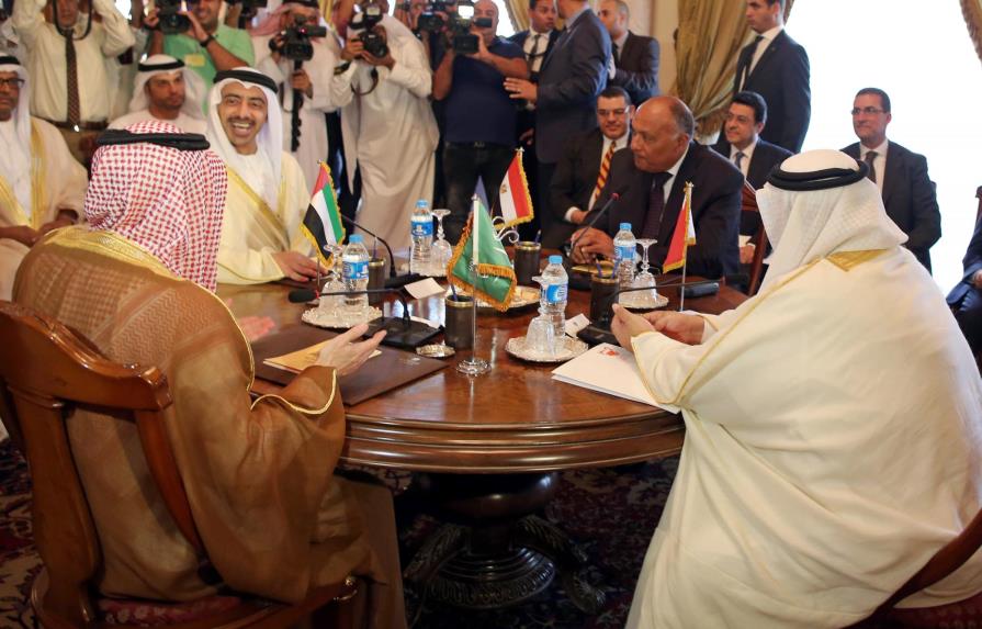 Estados árabes furiosos por respuesta catarí a demandas 