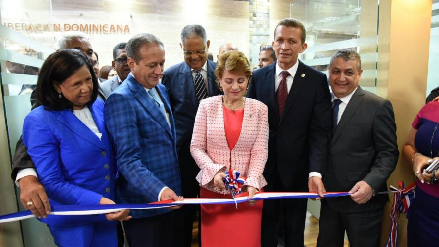 Lucía Medina advierte a miembros del PLD que existe una “conspiración blanda” a través de medios digitales