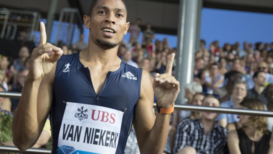 Van Niekerk amenaza el récordl mundial y gana los 400 metros vallas en la Liga Diamante