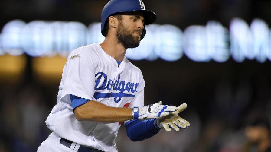 Los Dodgers vencen a Arizona y se alejan en el Oeste de la Liga Nacional