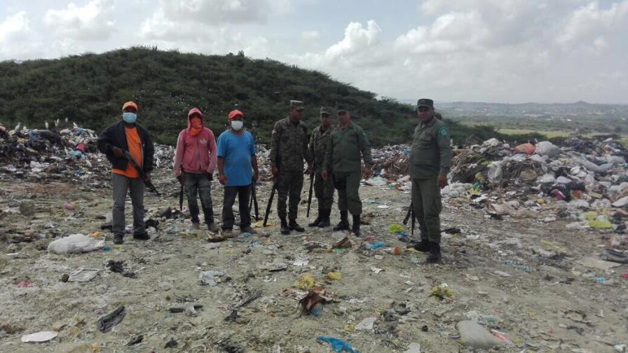 Recicladores reclaman 40 millones de pesos para abandonar vertedero de Rafey