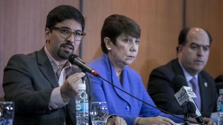 Oposición venezolana se encamina hacia el acto de desobediencia “más grande”