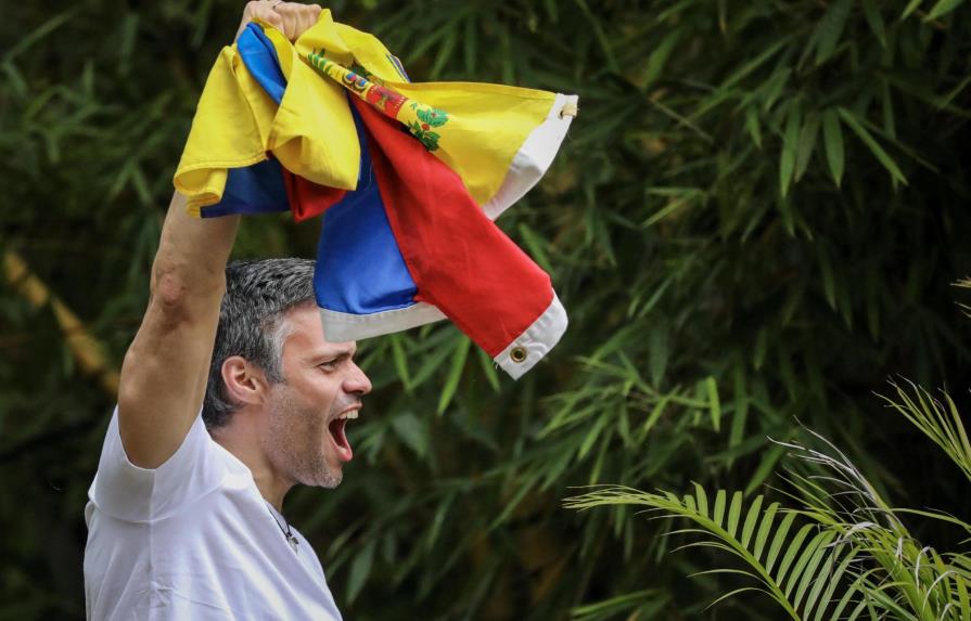 ¿Por qué fue excarcelado Leopoldo López en Venezuela?