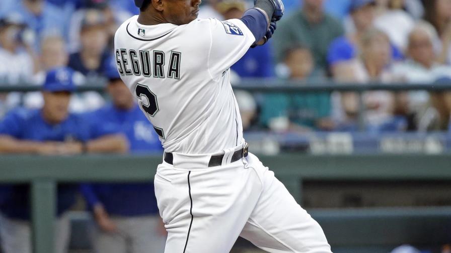 Jean Segura de 4-2 pero Marineros pierden ante Oakland