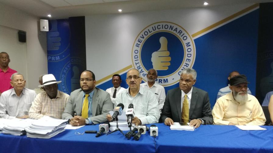 PRM notifica al Presidente supuestas actividades comerciales ilegales de funcionarios PRM notifica al Presidente supuestas actividades comerciales ilegales de funcionarios