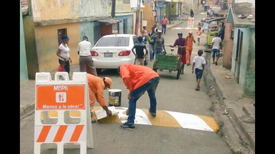 Obras Públicas ejecuta jornada de asistencia social en Los Girasoles, Herrera y Los Ríos 