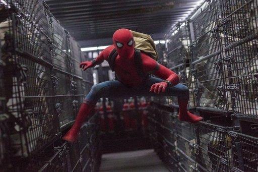 “Spider-Man: Homecoming” debuta con 117 millones 