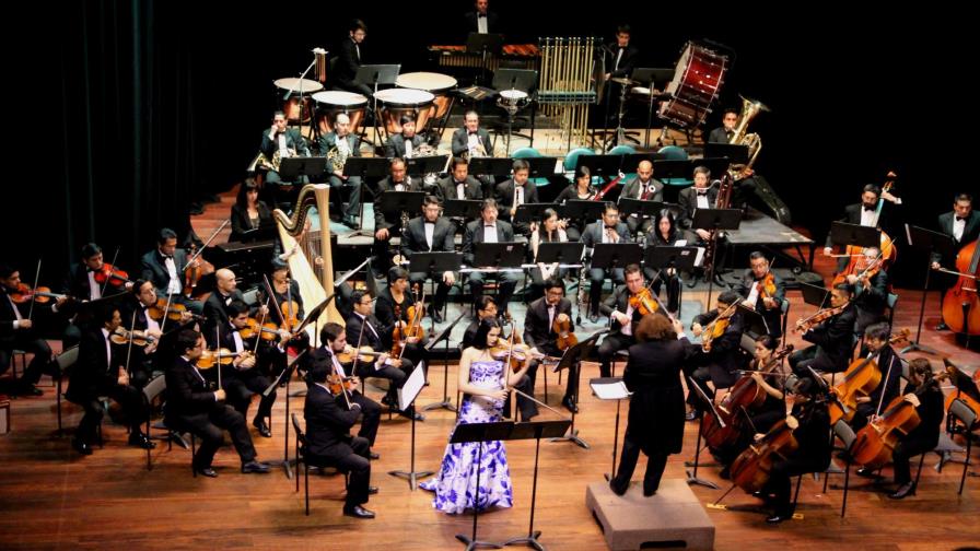 Violinista Aisha Syed Castro  presentó cinco conciertos en Ecuador 