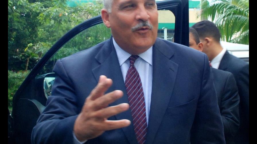 Fernández Mirabal pide a diputados apoyar las tres causales para interrupción del embarazo 