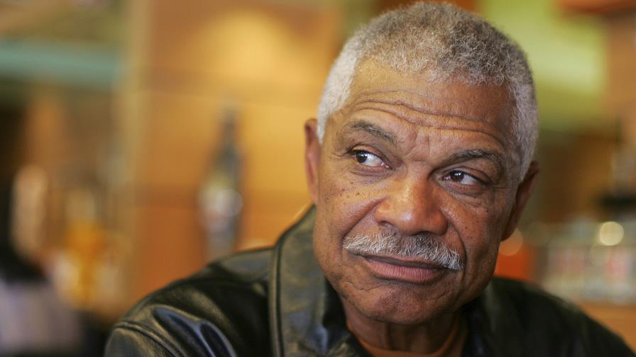 Felipe primer mánager gana JE