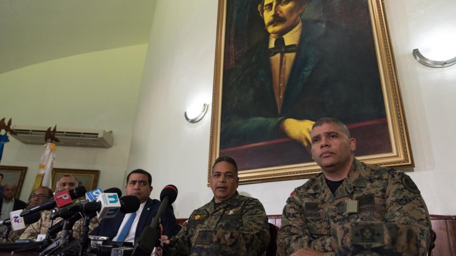 El ministro de Defensa dice que las autoridades tienen controlada la seguridad en la frontera El ministro de Defensa dice que las autoridades tienen controlada la seguridad en la frontera