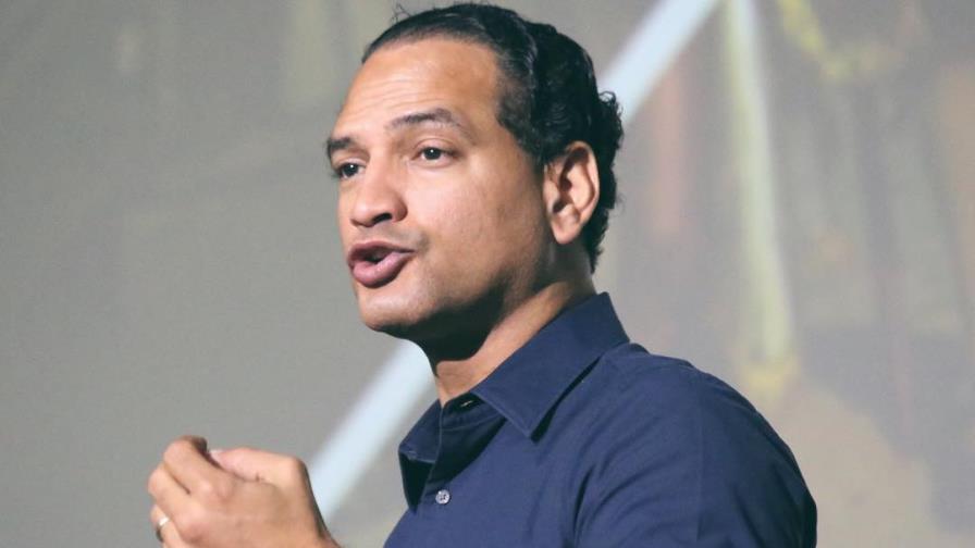 Diputado dice que en cuanto a corrupción el tema migratorio es similar al de Odebrecht