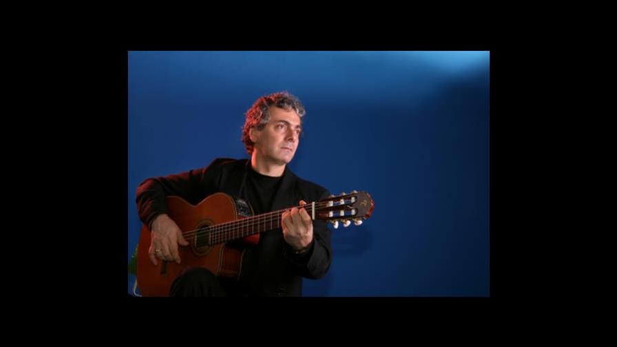 Hoy Carlos Luis presenta “Adagio” en Casa de Teatro