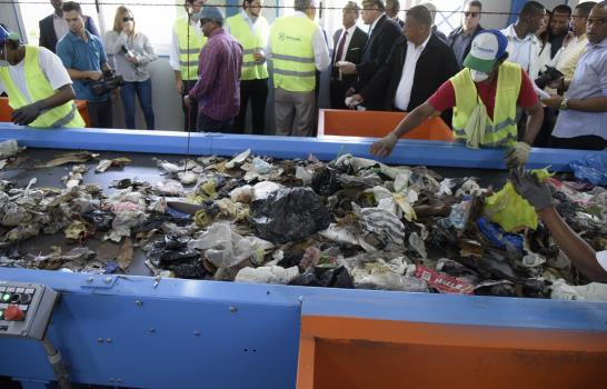 Santiago recibirá el 50% de los ingresos que generen ventas de energía por la basura