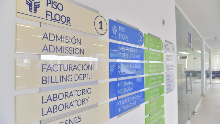 Presidente inaugura clínica dará paso a turismo de salud