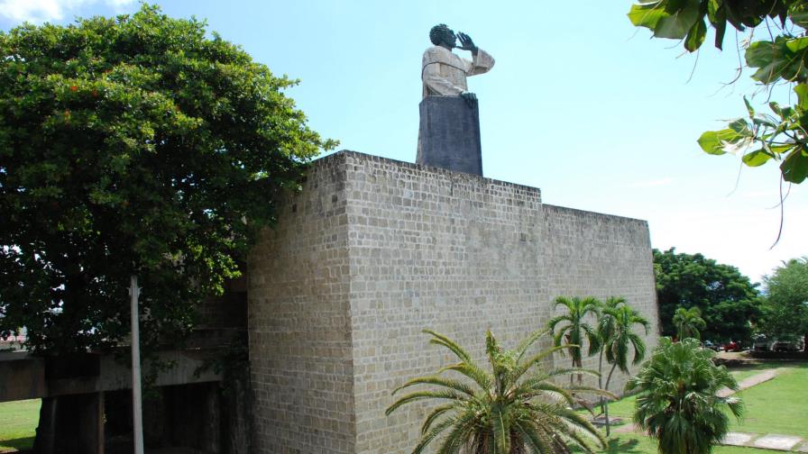 Por tercera vez, Ayuntamiento del Distrito Nacional anuncia inicio rescate de monumento a Montesinos