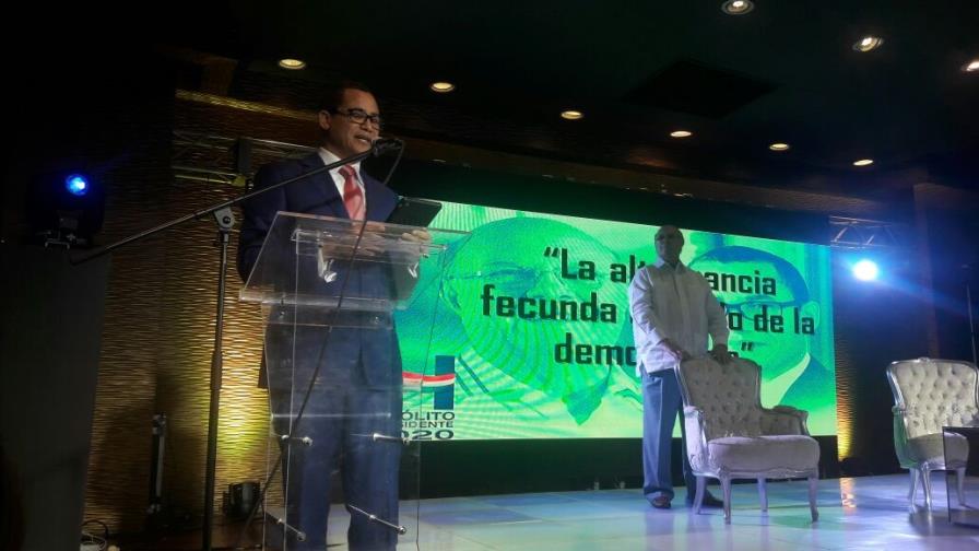 Hipólito designa a Eddy Olivares como su vocero oficial