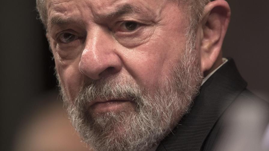Lula se convierte en primer expresidente de Brasil condenado por la Justicia