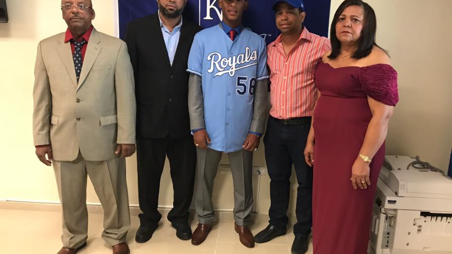 Los prospectos criollos aseguran más de US$35 millones en primeros 10 días