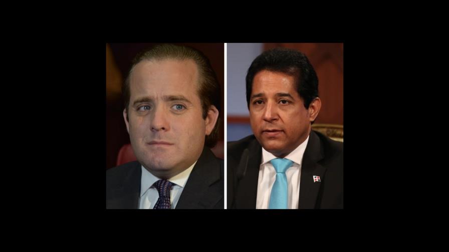 Senador Paliza y John Guiliani se enfrentan durante entrevista en el CNM Senador Paliza y John Guiliani se enfrentan durante entrevista en el CNM