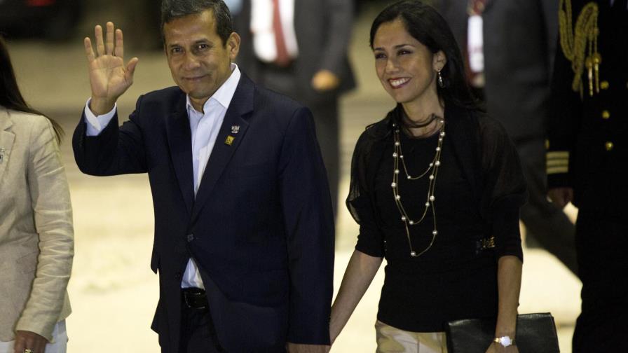 Juez ordena 18 meses de prisión preventiva a expresidente Humala y su esposa