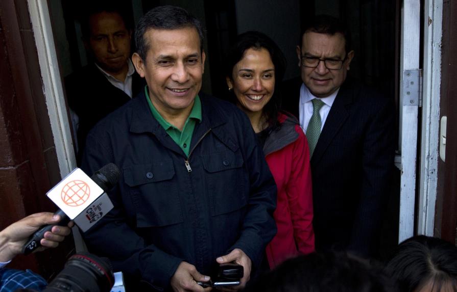 Presidente peruano espera juicio contra Humala y su esposa sea rápido