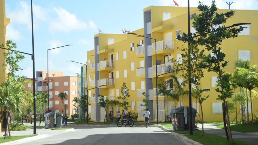 Constructores confían los cambios a normas abaratarán viviendas en el país Constructores confían los cambios a normas abaratarán viviendas en el país