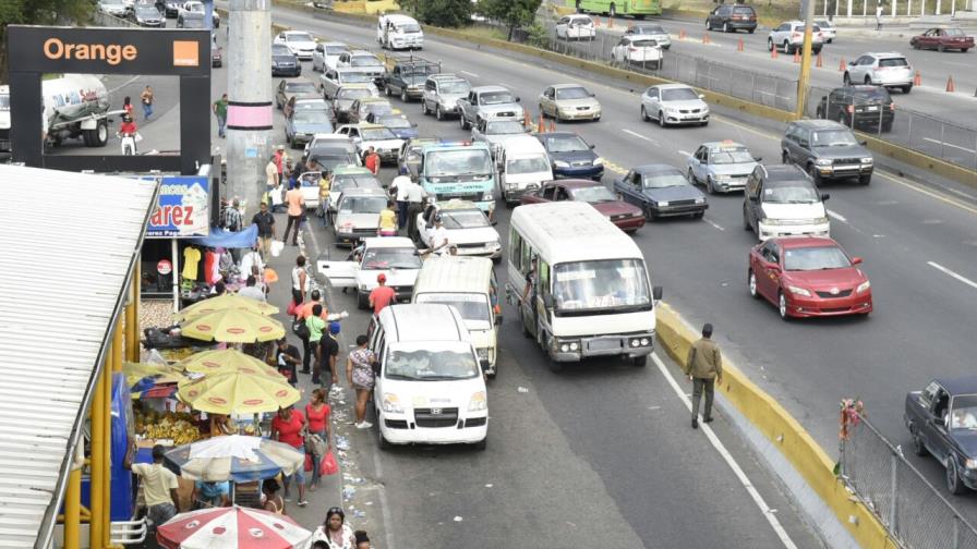 Usuarios gastan cerca del 17% de sus ingresos en transporte público, según estudio  