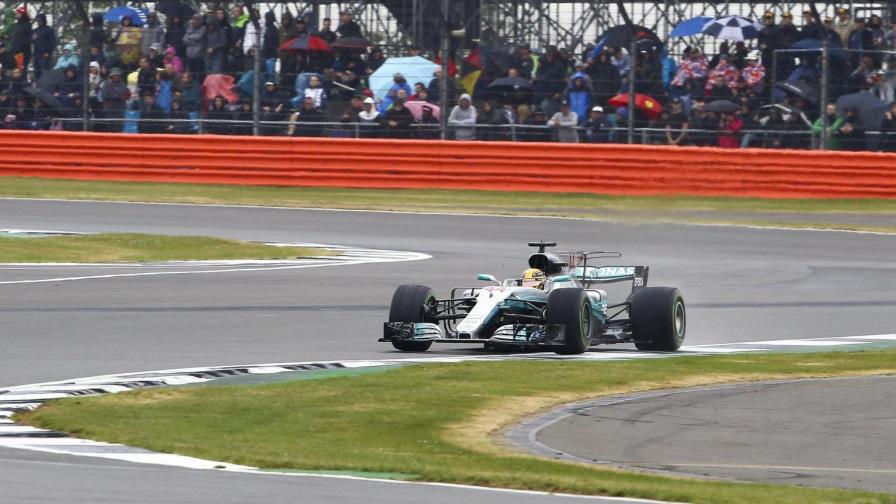 Lewis Hamilton logra la pole del Gran Premio de Gran Bretaña 