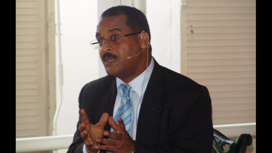 Juez propone reorientar la defensa pública para favorecer a la víctima                        