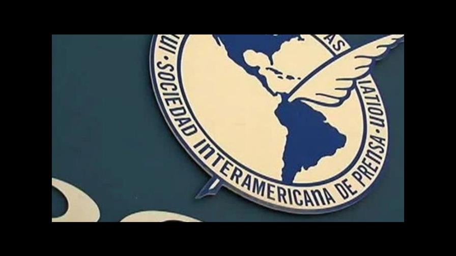 Gobierno presiona a medios a ‘autorregular’ su cobertura de la violencia en El Salvador