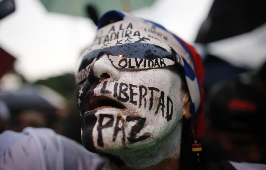 Oposición venezolana convoca a participar en voto simbólico 