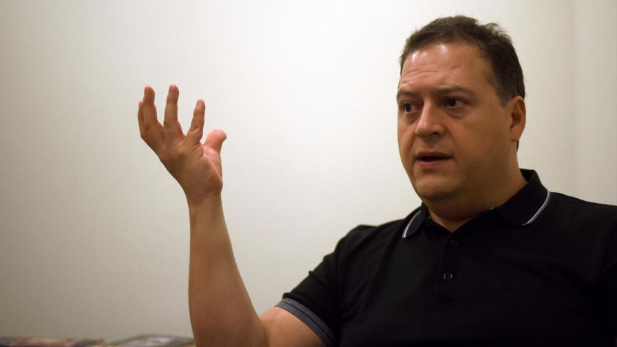 Hijo de Pablo Escobar critica “narco-series”, dice han convertido a su padre ícono pop