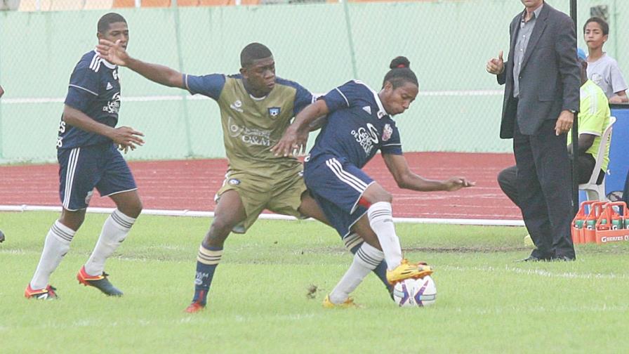 El Barcelona Atlético gana y entra a la zona de clasificación