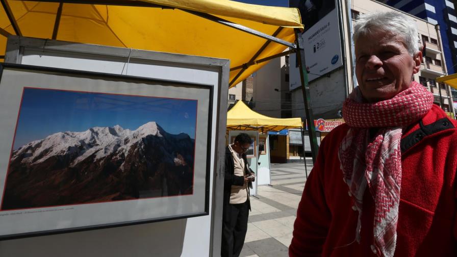 Un fotógrafo francés revela las caras ocultas del nevado Illimani de Bolivia