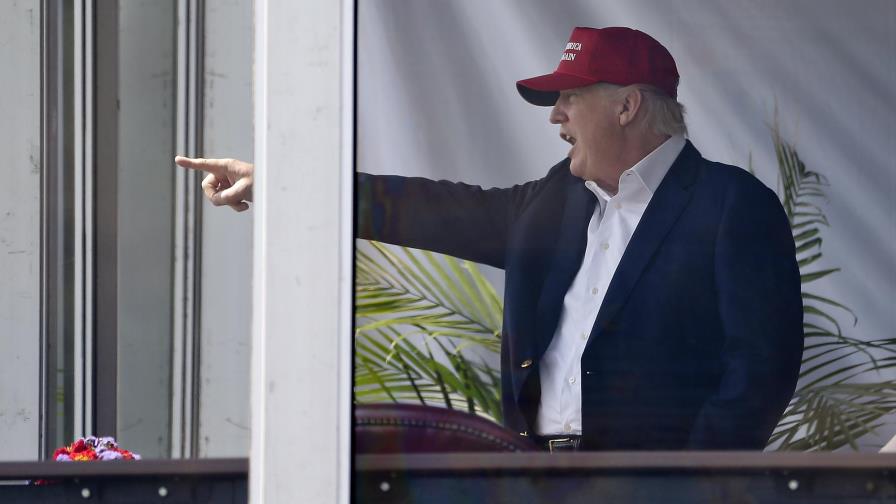 Trump refuerza su equipo legal ante implicación de su hijo en la trama rusa