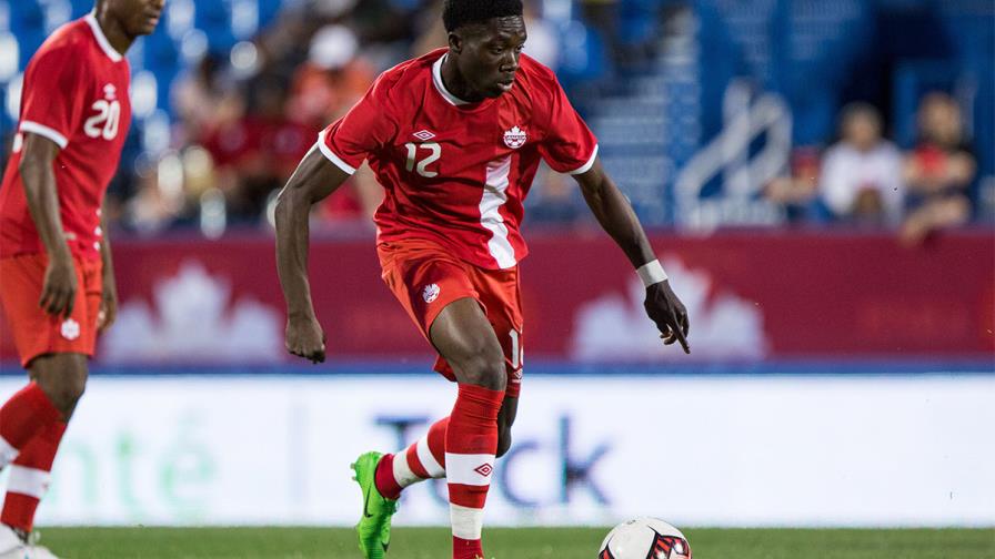 Un talento nacido en campo de refugiados y un Romario jamaiquino cogen vuelo