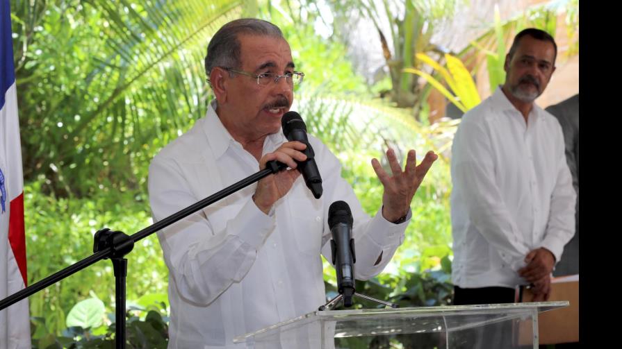 Finjus pide “equilibrio” a Danilo Medina en la elección de los jueces del Tribunal Superior Electoral