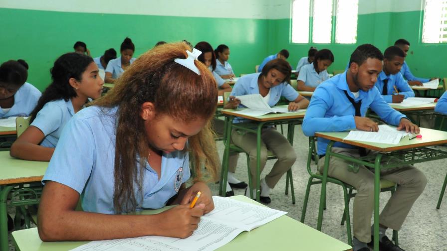Educación dice que mejoran resultados de Pruebas Nacionales 
